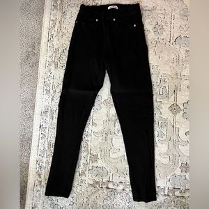 GOOD AMERICAN Good Legs Crop, Size 6/28